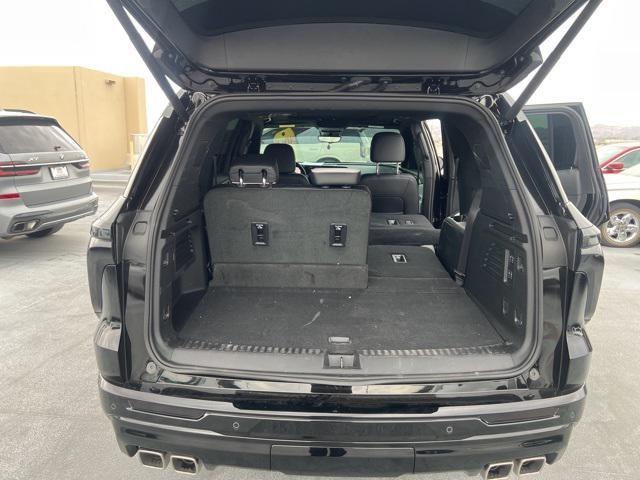 used 2025 Chevrolet Traverse car, priced at $53,461