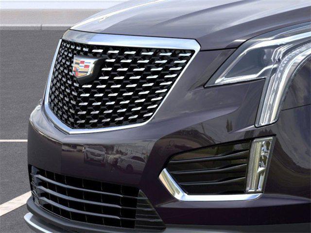new 2025 Cadillac XT5 car, priced at $55,666