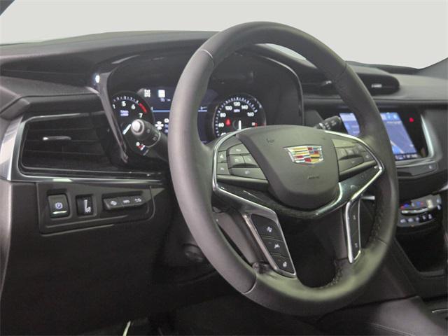 used 2023 Cadillac XT5 car, priced at $32,748
