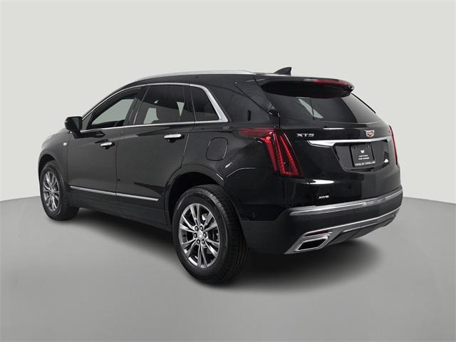 used 2023 Cadillac XT5 car, priced at $32,748