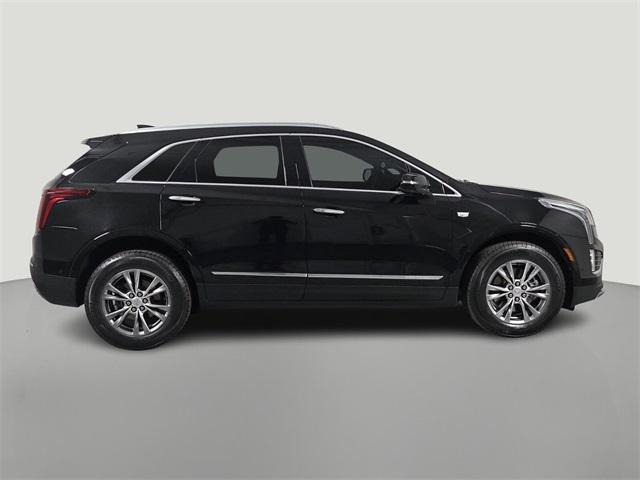 used 2023 Cadillac XT5 car, priced at $32,748
