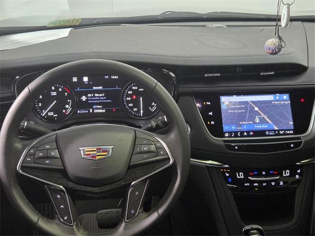 used 2023 Cadillac XT5 car, priced at $32,748