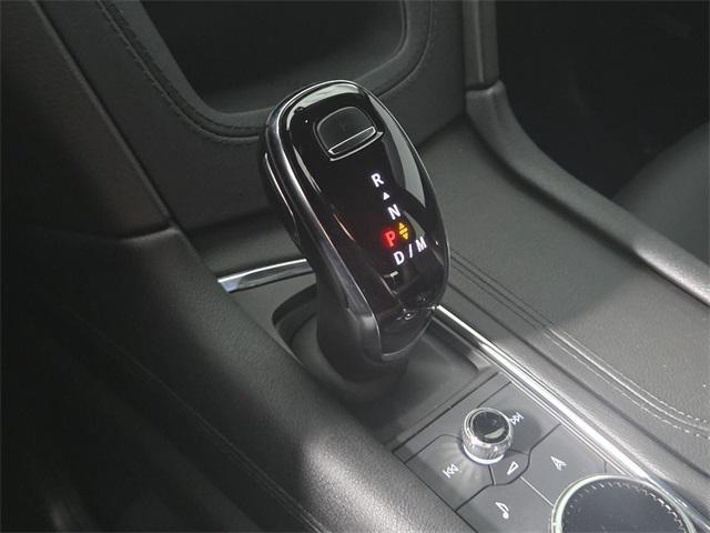 used 2023 Cadillac XT5 car, priced at $32,748