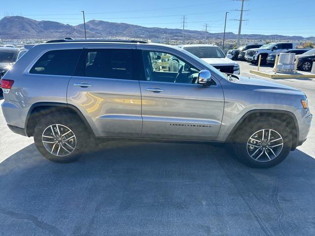 used 2021 Jeep Grand Cherokee car, priced at $29,001