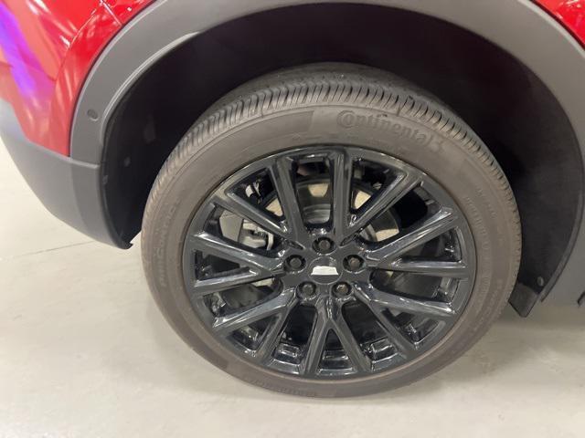used 2022 Cadillac XT4 car, priced at $34,555