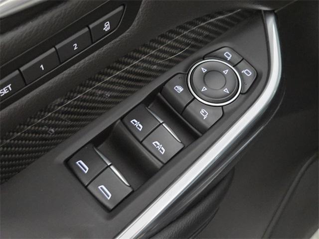 used 2022 Cadillac XT4 car, priced at $28,999