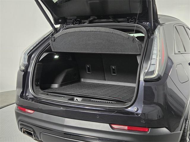 used 2022 Cadillac XT4 car, priced at $28,999