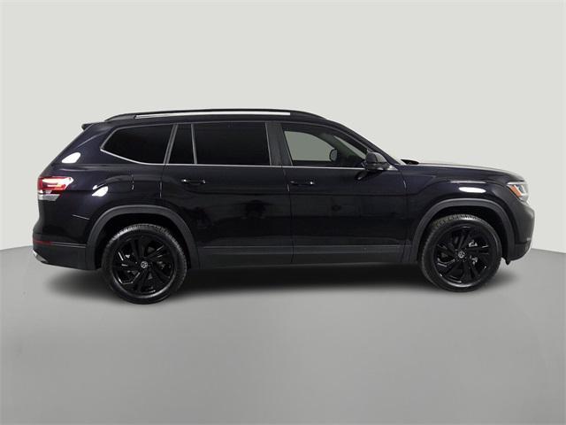 used 2022 Volkswagen Atlas car, priced at $25,921