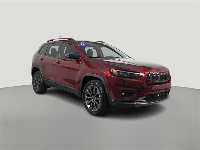 used 2021 Jeep Cherokee car, priced at $20,011