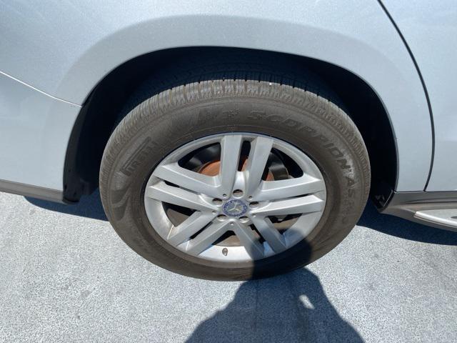 used 2014 Mercedes-Benz GL-Class car, priced at $13,599