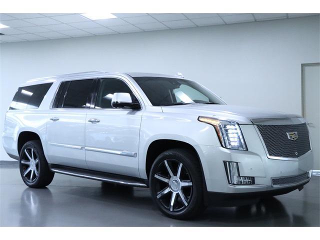 used 2016 Cadillac Escalade ESV car, priced at $22,178