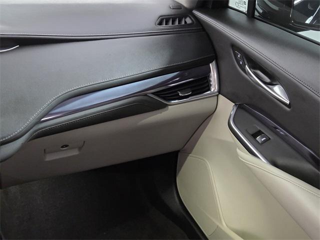 used 2023 Cadillac XT4 car, priced at $25,362