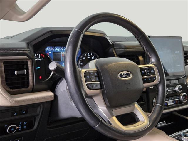 used 2023 Ford Expedition car, priced at $43,099