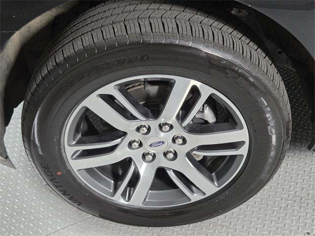 used 2023 Ford Expedition car, priced at $43,099