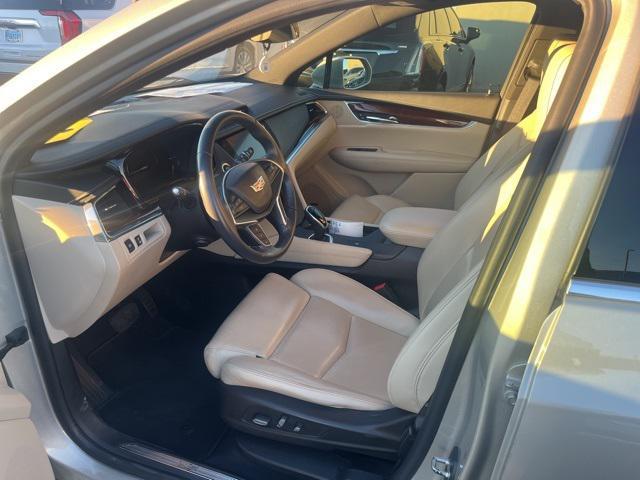 used 2017 Cadillac XT5 car, priced at $16,911