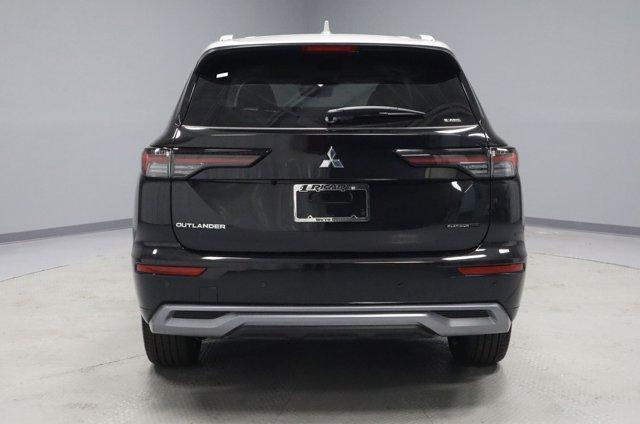 new 2025 Mitsubishi Outlander car