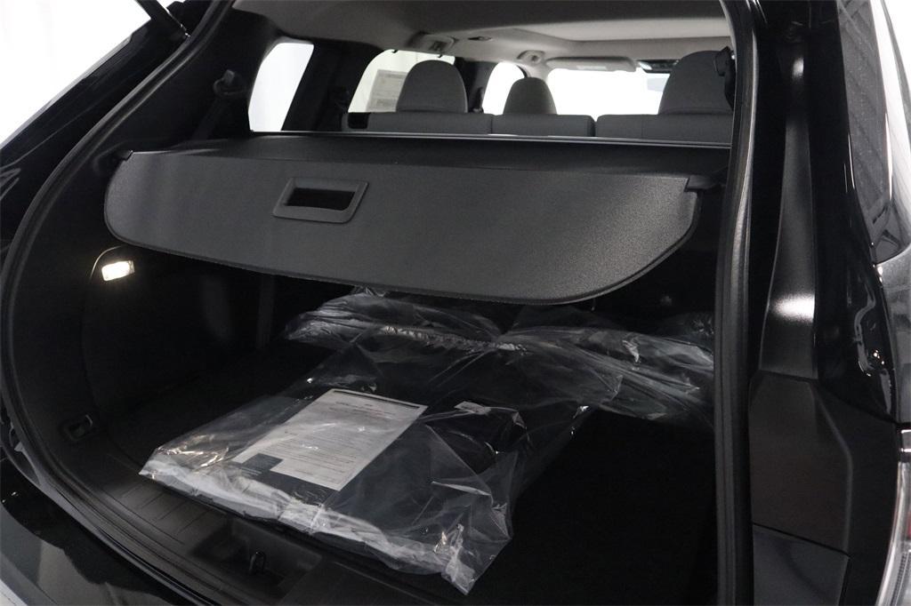 new 2025 Mitsubishi Outlander car