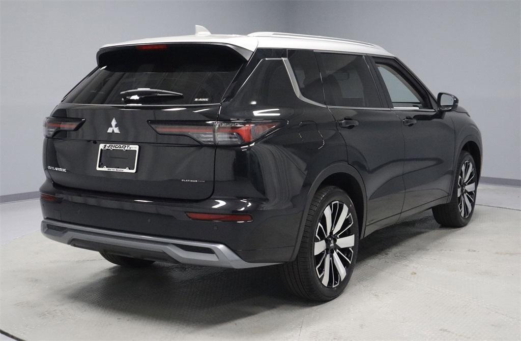 new 2025 Mitsubishi Outlander car