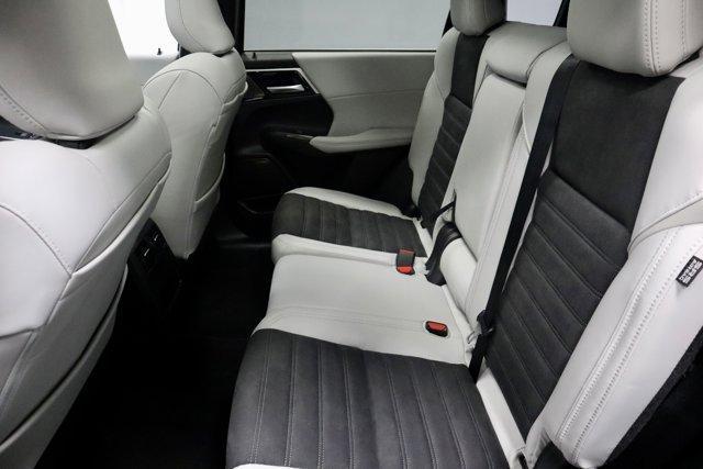 new 2025 Mitsubishi Outlander car, priced at $40,085