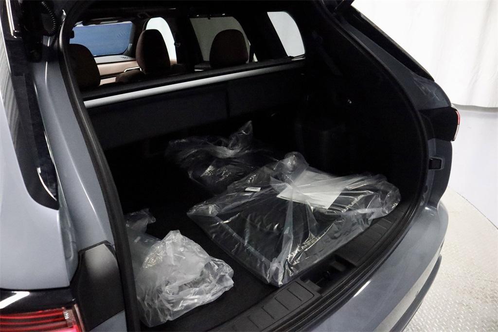 new 2025 Mitsubishi Outlander car