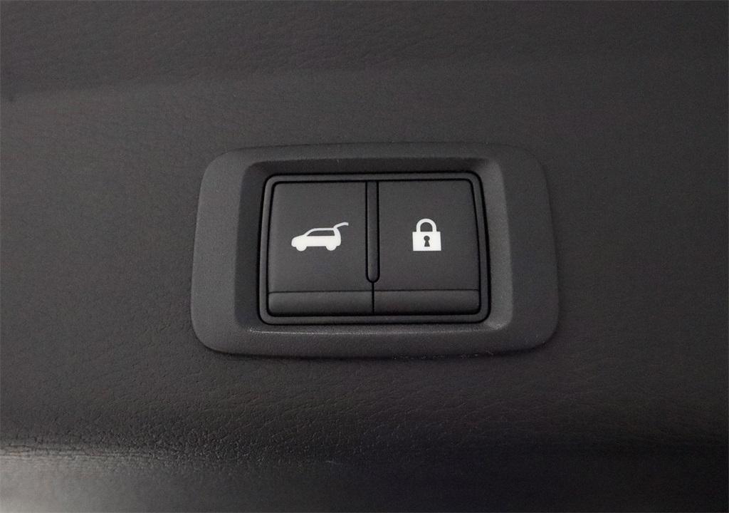 new 2025 Mitsubishi Outlander car