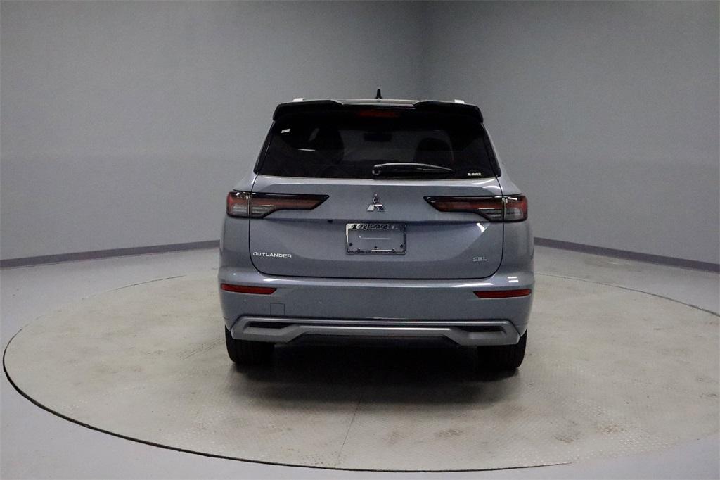 new 2025 Mitsubishi Outlander car
