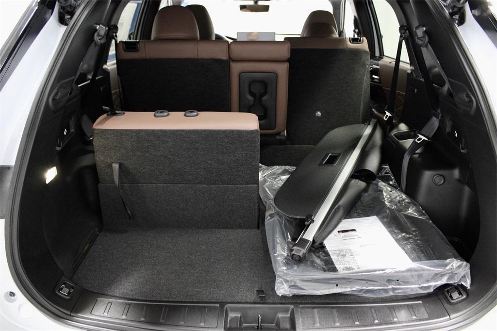 new 2025 Mitsubishi Outlander car