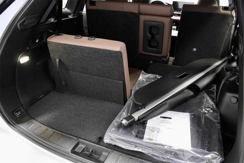 new 2025 Mitsubishi Outlander car