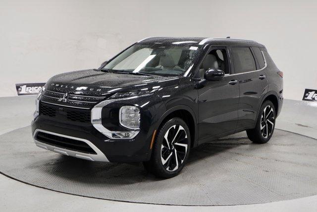 new 2024 Mitsubishi Outlander car, priced at $42,355