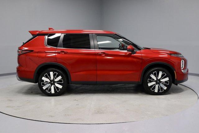 new 2025 Mitsubishi Outlander car