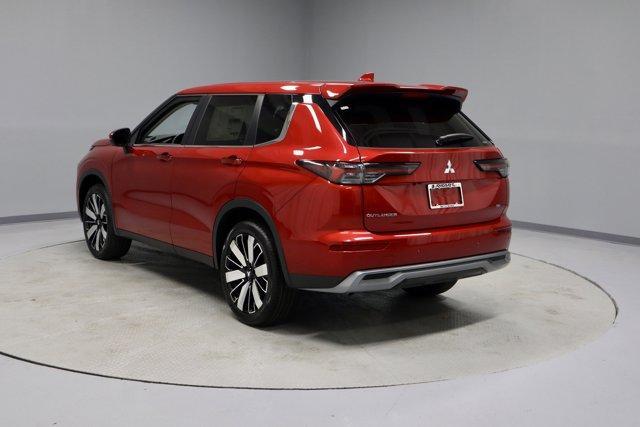new 2025 Mitsubishi Outlander car