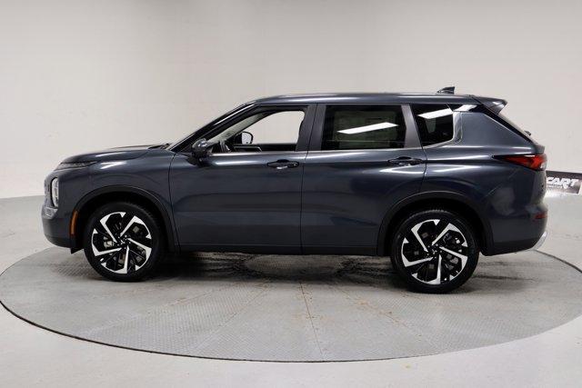 new 2024 Mitsubishi Outlander car, priced at $35,154