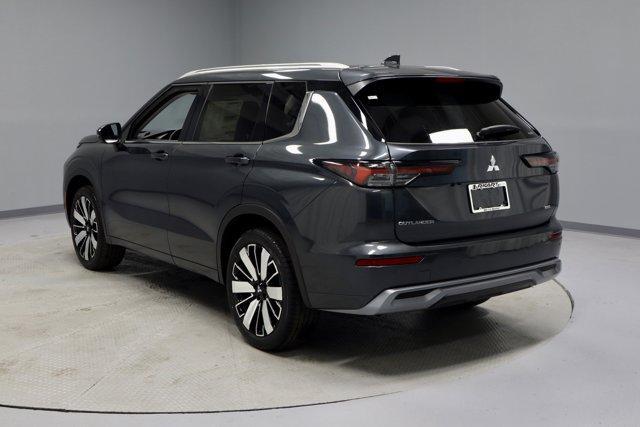 new 2025 Mitsubishi Outlander car