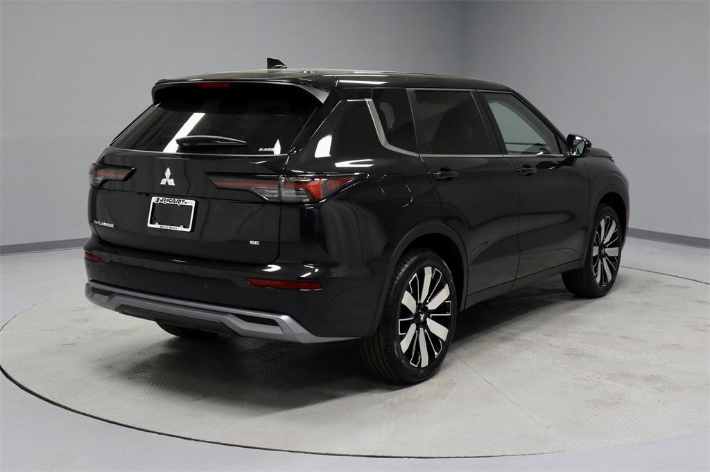 new 2025 Mitsubishi Outlander car, priced at $40,625