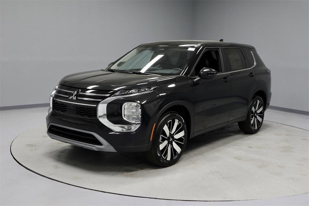 new 2025 Mitsubishi Outlander car, priced at $40,625