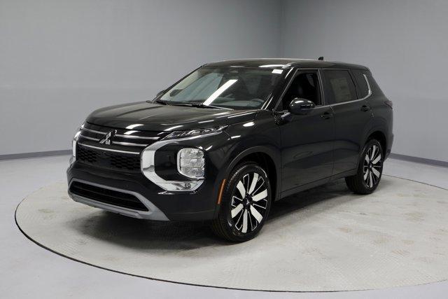 new 2025 Mitsubishi Outlander car