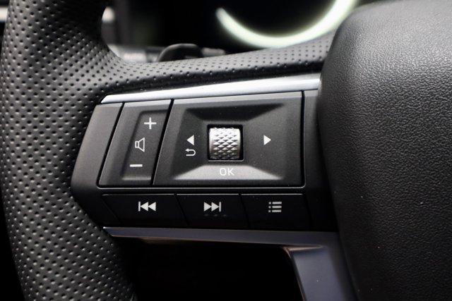 new 2025 Mitsubishi Outlander car