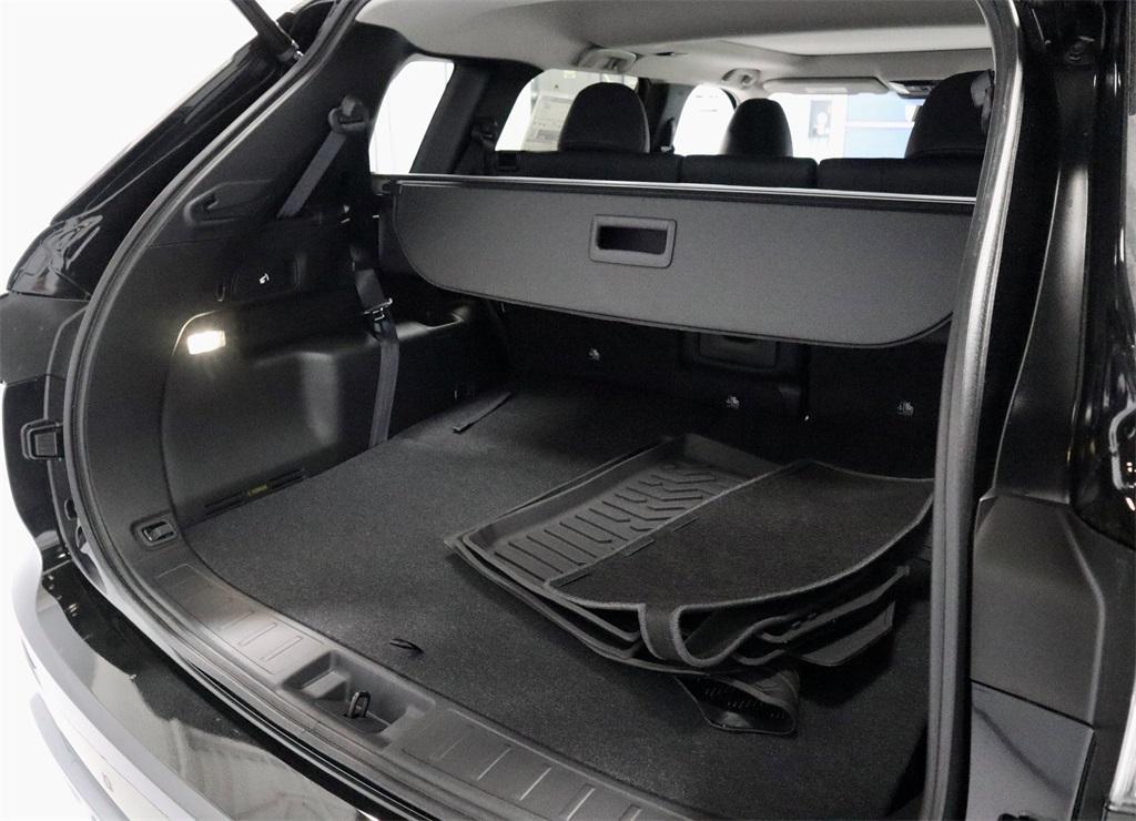 new 2025 Mitsubishi Outlander car, priced at $40,625