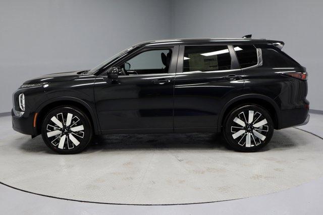 new 2025 Mitsubishi Outlander car