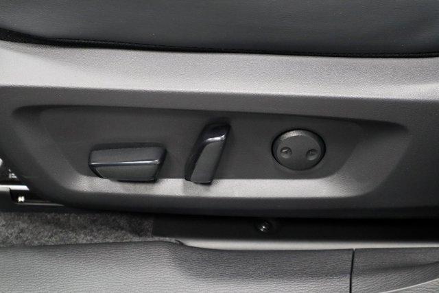 new 2025 Mitsubishi Outlander car
