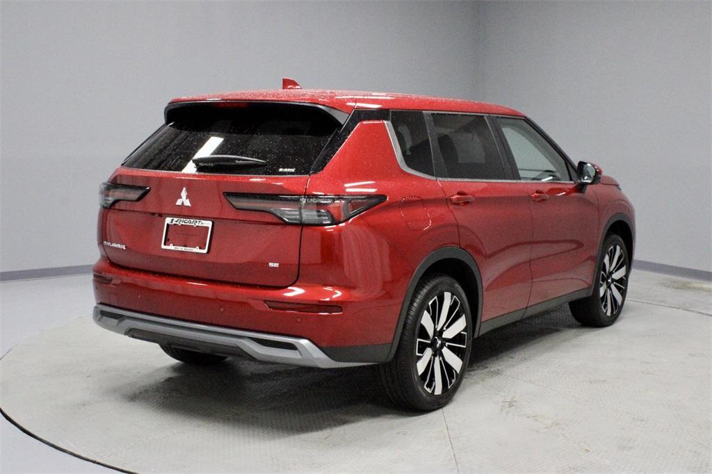 new 2025 Mitsubishi Outlander car