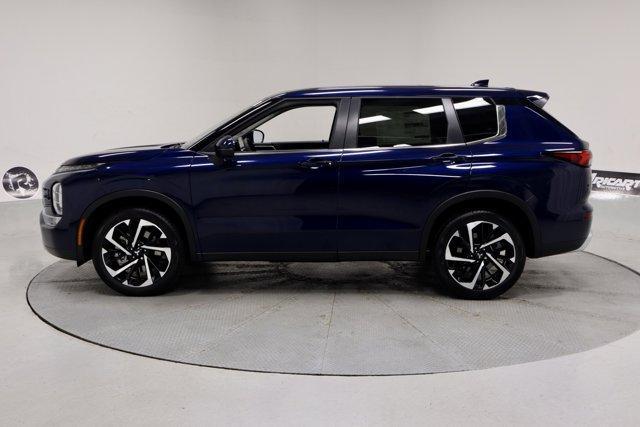 new 2024 Mitsubishi Outlander car, priced at $35,154