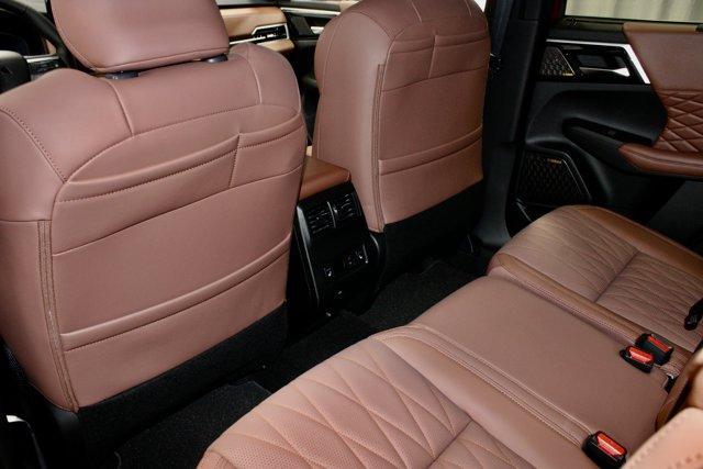 new 2025 Mitsubishi Outlander car