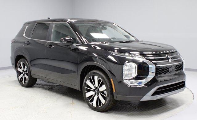 new 2025 Mitsubishi Outlander car
