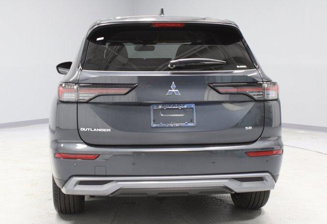 new 2025 Mitsubishi Outlander car