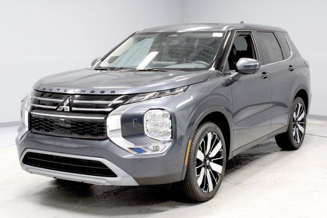 new 2025 Mitsubishi Outlander car