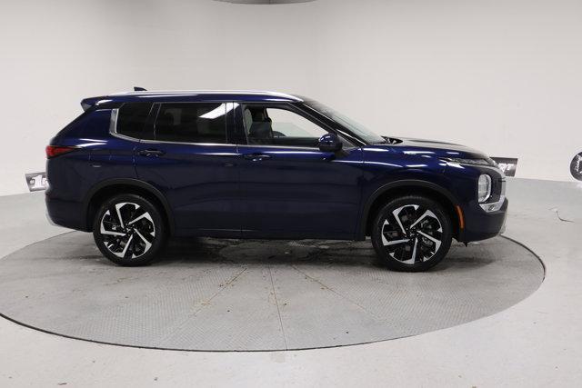 new 2024 Mitsubishi Outlander car, priced at $40,469