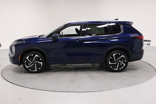 new 2024 Mitsubishi Outlander car, priced at $40,469