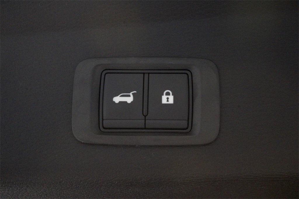 new 2025 Mitsubishi Outlander car