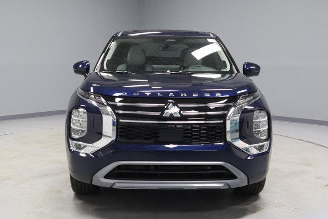 new 2025 Mitsubishi Outlander car